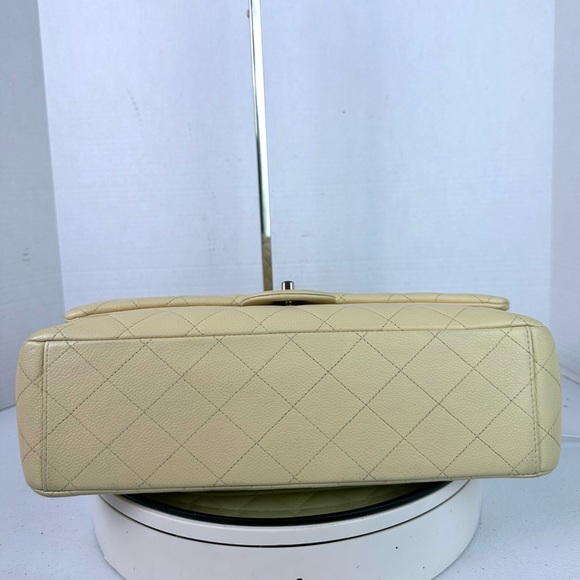 🦋CHANEL JUMBO Classic Flap Bag Quilted Caviar SHW - Picture 9 of 13